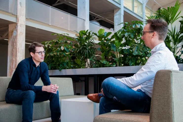 ConnectNed lanceert complete EV Charging Business case voor installateurs met Deftpower en Longship