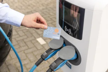 Met de ConnectNed laadpas laden bij 999.000 publieke laadpunten in Europa